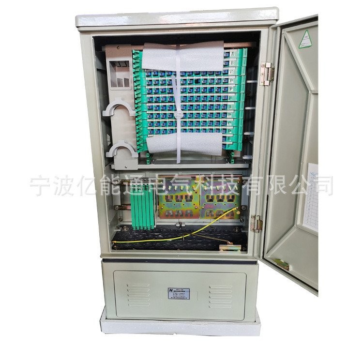 แกนสายเคเบิลออปติคอลแท่งยึดกล่องอะแดปเตอร์ประเภทการ์ดตั้งพื้น SMC144 กล่องขนส่งออปติคัลแบบติดผนังไม่