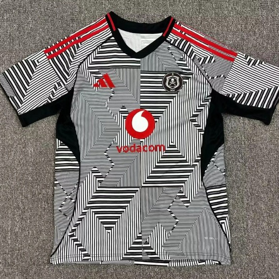 2025-26 Watford & Caesar Chiefs & Orlando Pirates & Bolton Home/Away เสื้อฟุตบอลผู้ชาย S-4XL 1:1