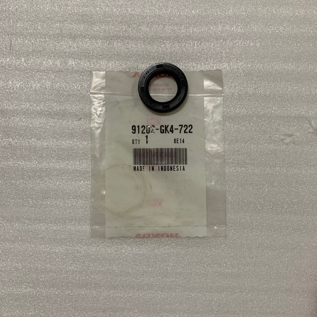 91202-GK4-722 ซีลกันน้ำมัน WAVE100Z 2005, DREAM100,WAVE110 2005 HONDA