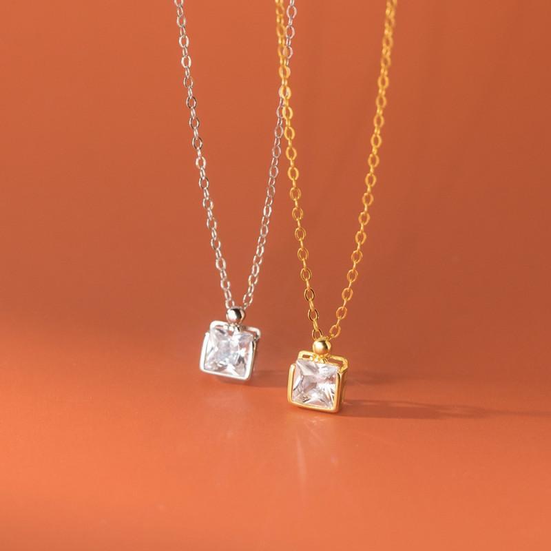 Luz Necklace สร้อยคอเงินแท้ S925 [MERCELO]