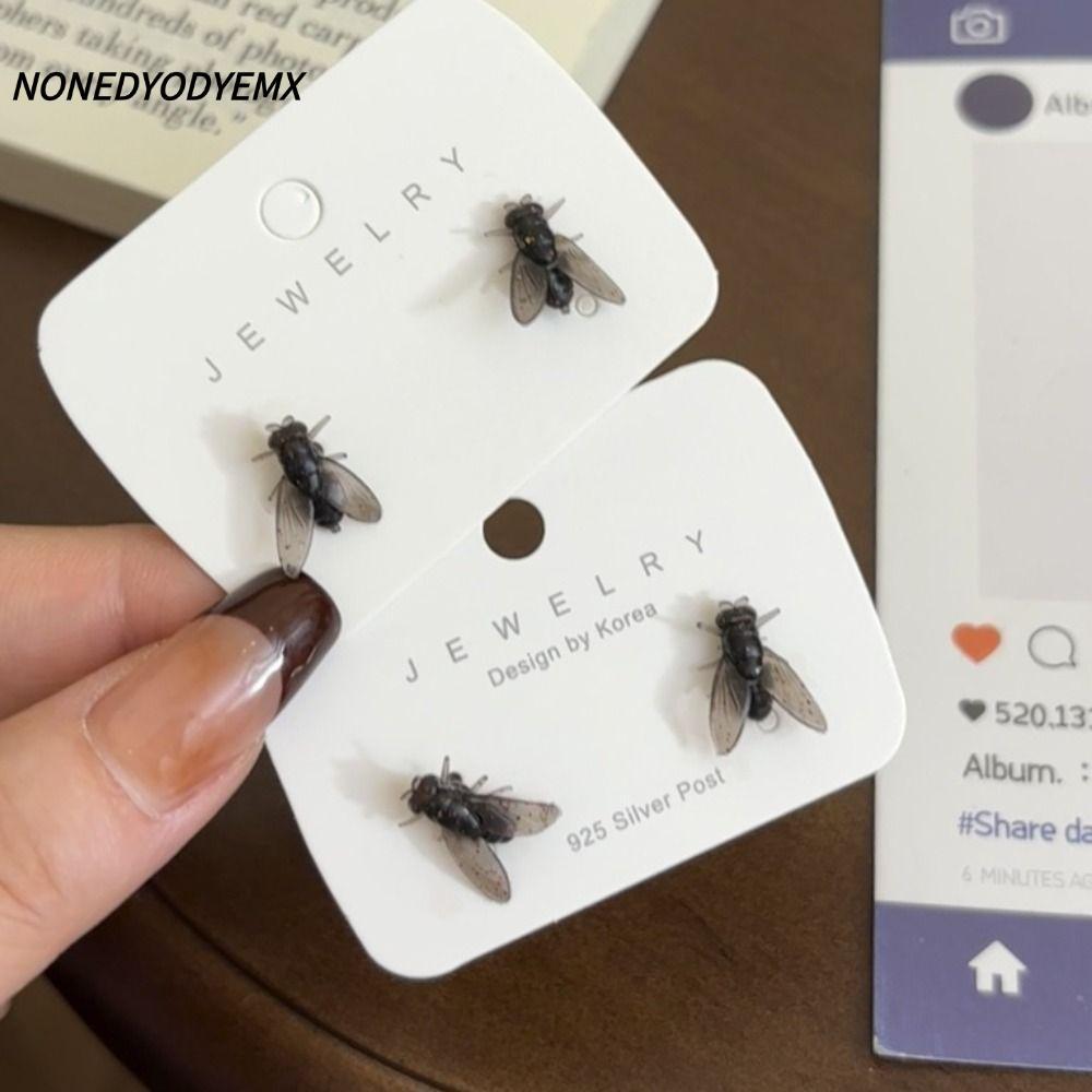 NONDYOMX Fly ต่างหู,สีดําจําลอง Fly Ear Studs, Mini บุคลิกภาพเครื่องประดับหูสําหรับผู้ชายผู้หญิงคู่ของขวัญ
