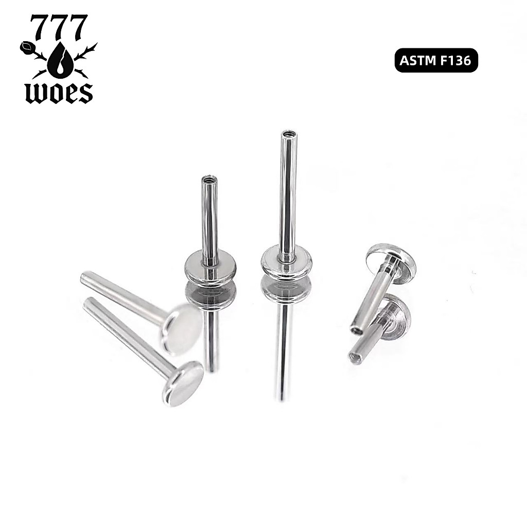 G23แท่งเกรดแพทย์ไทเทเนียมฐานแบนเกลียวในM0.9mmสำหรับต่างหูสตั๊ดริมฝีปากหรือต่างหูกระดูกอะไหล่