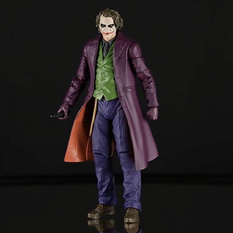 [ระดับไฮเอนด์] พร้อมส่ง McFarlaneand DC DELUXE 7IN-JOKER JOKER Dark Knight Movable