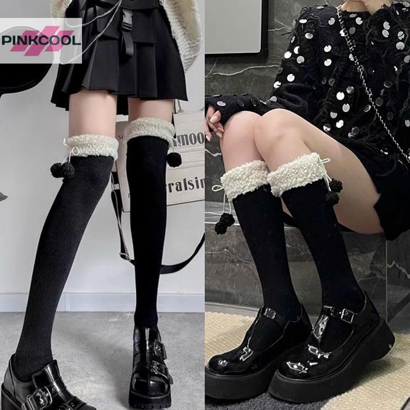 PINKCOOL ถุงเท้าหลอดสูงขนแกะ สไตล์เหนือเข่า อบอุ่นในฤดูหนาว ลายตุ๊กตาบอลสีทึบ