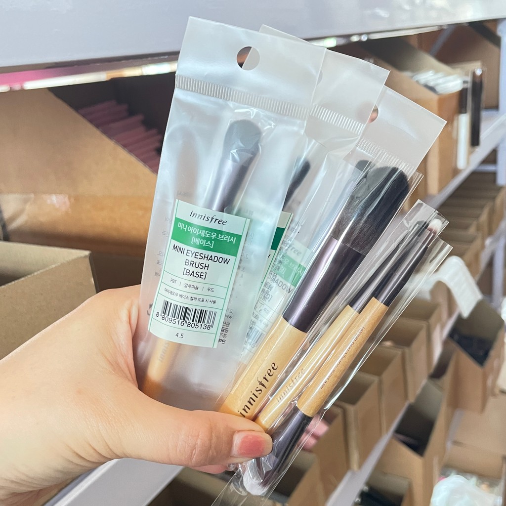 supermom แปรง แปรง Yueshi Log Pole แปรงแบบพกพา แปรงแป้งฝุ่น แปรงปัดแก้ม แปรงอายแชโดว์ แปรงคอนซีลเลอร