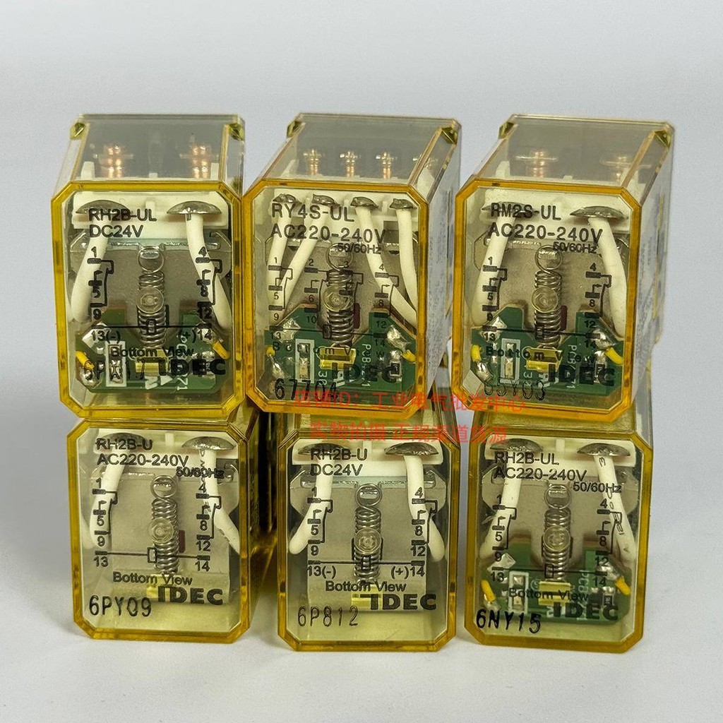 IDEC Waizumi รีเลย์ระดับกลาง RM2S-UL RY4S RH2B RH4B-U DC24V AC220V