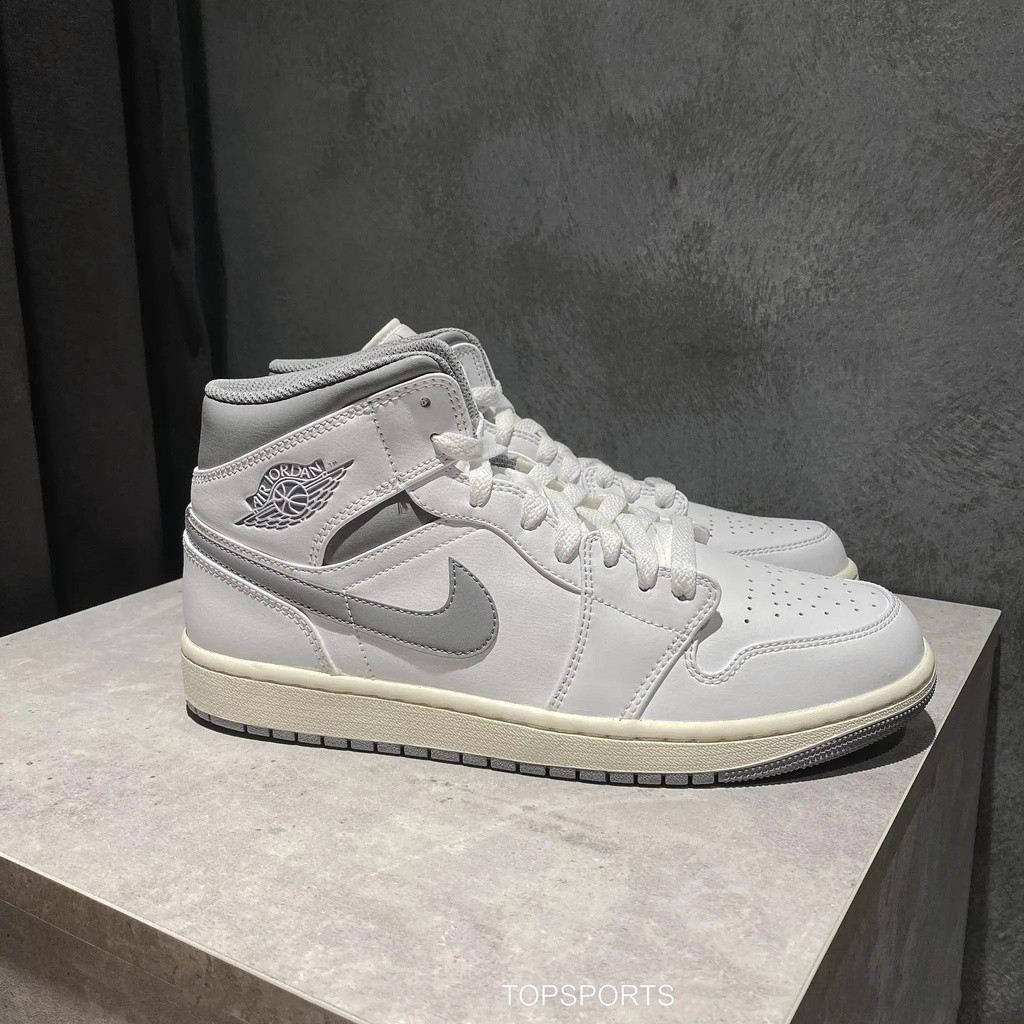 Court Borough Low 2 Dunk BQ5448-119