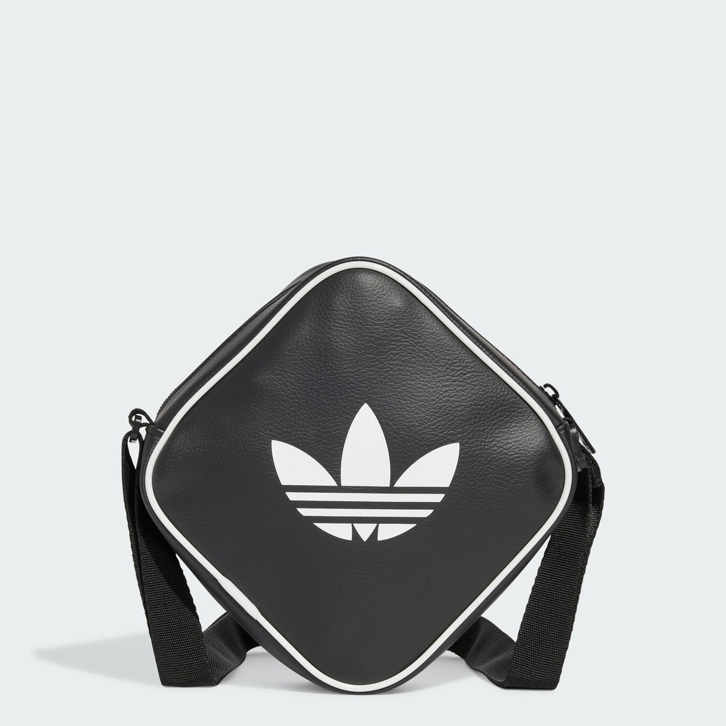 adidas ไลฟ์สไตล์ กระเป๋าทรงข้าวหลามตัด Adicolor Classic Unisex สีดำ JD5550