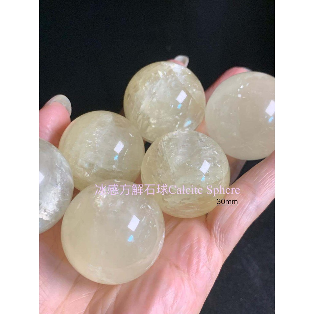 Ice Calcite Ball Calcite Sphere 30mm ‍ ️ บางมีแสงสี ‍ ️ Some Glossy Cats Eye Lucky Ball สุ่มเรือสุ่ม