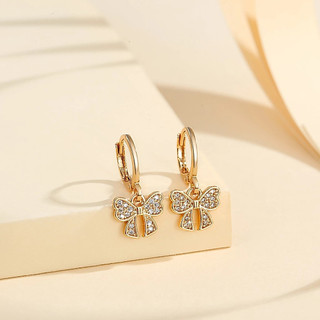 MOOKEE Anting Kupu-Kupu Kristal - Desain Mini Ringan Kristal Kecil Tahan Lama untuk Wanita Remaja​