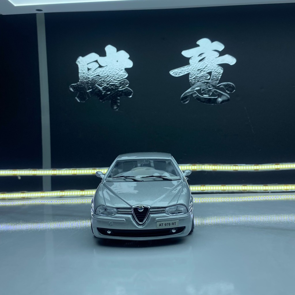 1: 24 Alfa Romeo Alfa Romeo 156 โลหะผสม