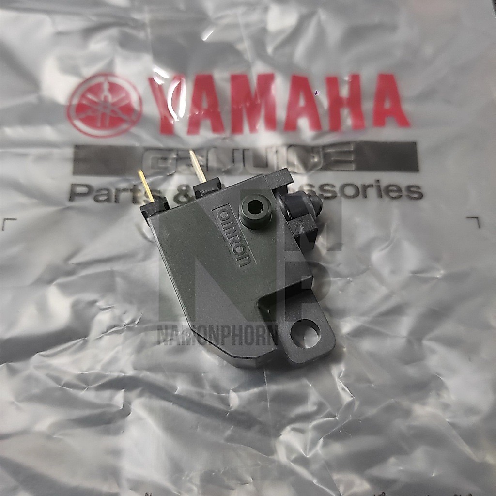 สวิทช์ ไฟเบรกหน้า สวิท สต๊อบเบรกหน้า ดิสเบรค N-MAX- 2016-2020 AEROX 2016-2020 แท้ YAMAHA สวิทช์เบรค สวิทช์ไฟเบรค  70