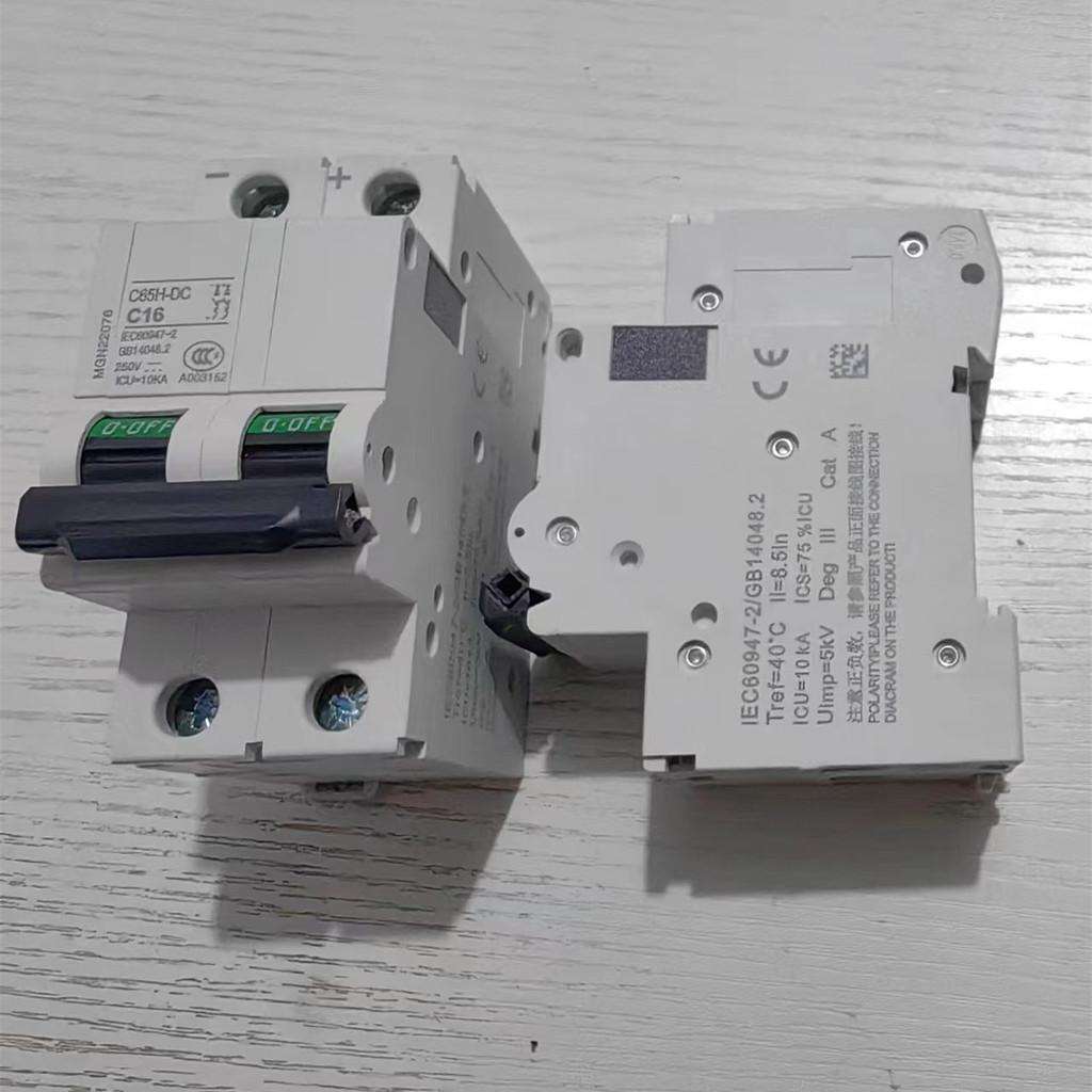 DC Hollow Circuit Breaker C60H-DC 1P 2P 3P 4P DC Hollow 1A-63A