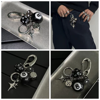 พวงกุญแจ 8 ball keychain ห้อยกระเป๋า ตกแต่งกระเป๋า bag charm พวงกุญแจจี้อุปกรณ์เสริม