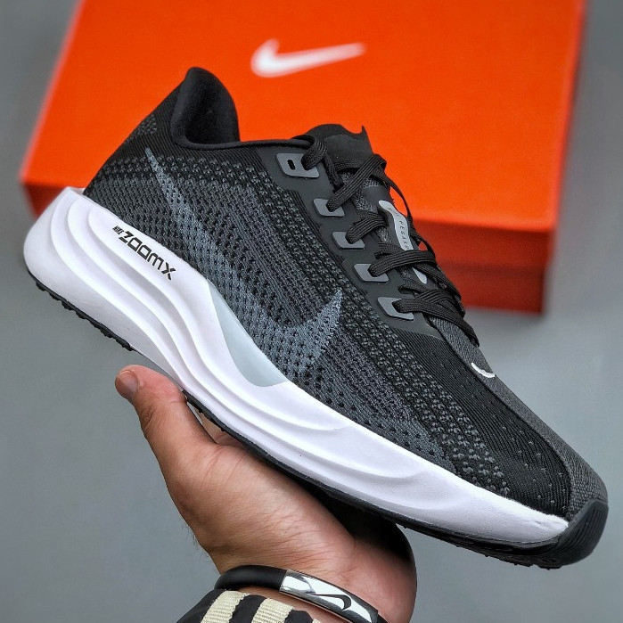 รองเท้าวิ่ง Pegasus React fq7262 002