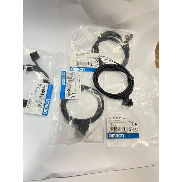 แท้ ส่งใว Photo Sensor  EE-SX951-W 1M ,NPN 2 Output พร้อมส่งร้านในไทยส่งของทุกวัน