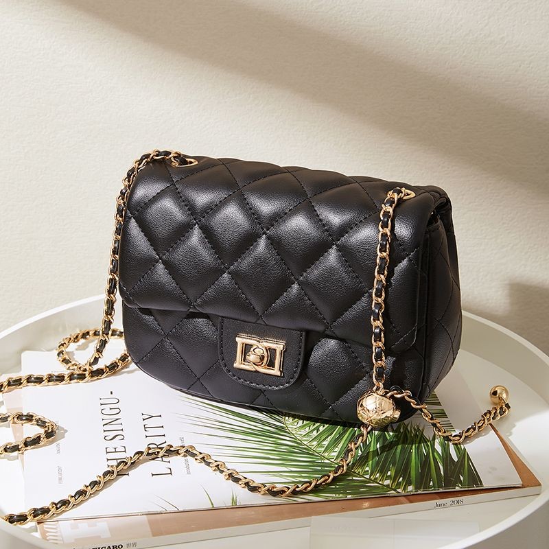 Fsf Red Dragonfly กระเป๋าโซ่สไตล์แชแนลสำหรับหญิง ดีไซน์ใหม่ปี 2025 เหมาะสำหรับการเดินทางและการใช้งาน