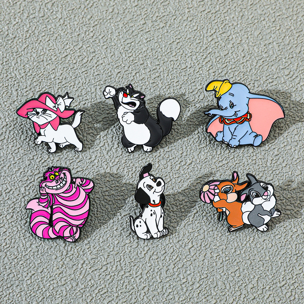 6 ชิ้น/เซ็ตน่ารัก Disney Marie Cat Dumbo Dalmatiel Enamel Pins สําหรับตกแต่งกระเป๋าเป้สะพายหลัง
