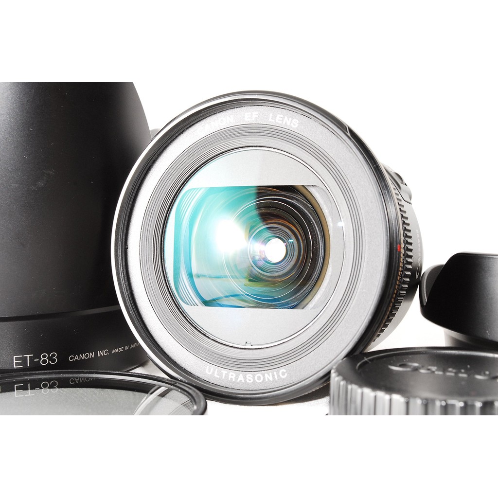 【USED】 เลนส์ Canon EF 20-35mm F3.5-4.5 USM