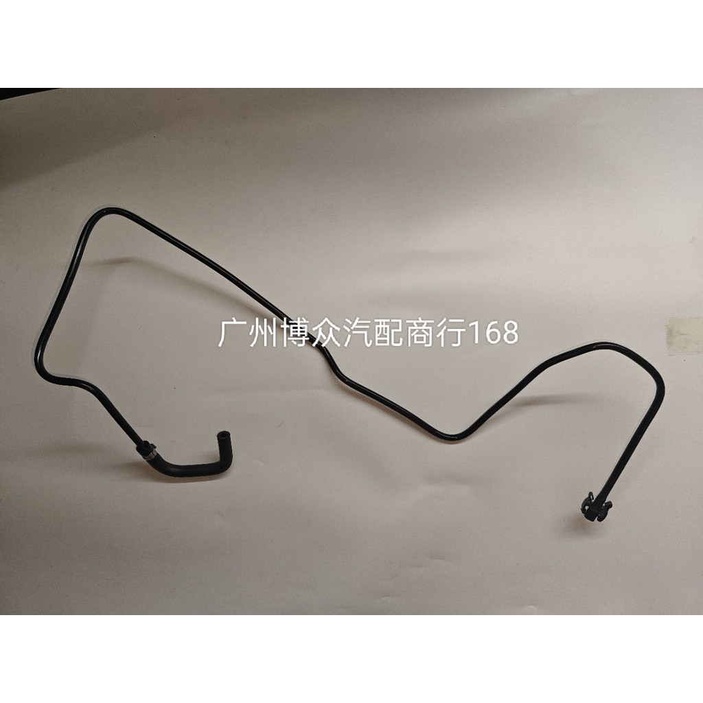 8V2Z8B081B CN118C012AA Wingbo Carnival สามหรือสี่ช่อง 2013-2015 Cooling System ท่อน้ํา