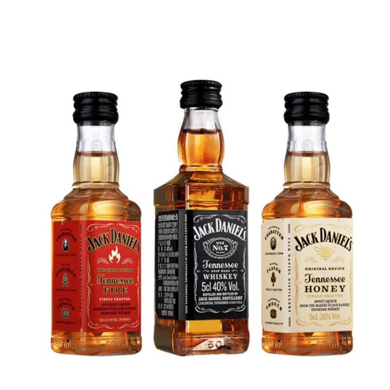 Jack Daniels Whisky Wine Edition 50ml US นําเข้า JACK DANIELS เค้กเครื่องประดับ杰克丹尼威士小酒版50มล.美进口 DAN