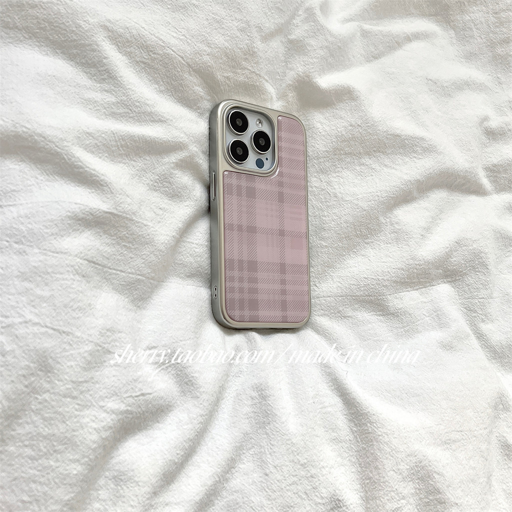 สีชมพูสีเทาขนาดเล็กลายสก๊อตเคสโทรศัพท์ Drop-Resistant สําหรับ iPhone 16 Promax 15 Promax 11 12 13 14plus 15plus 16e 16plus 16pro 15pro