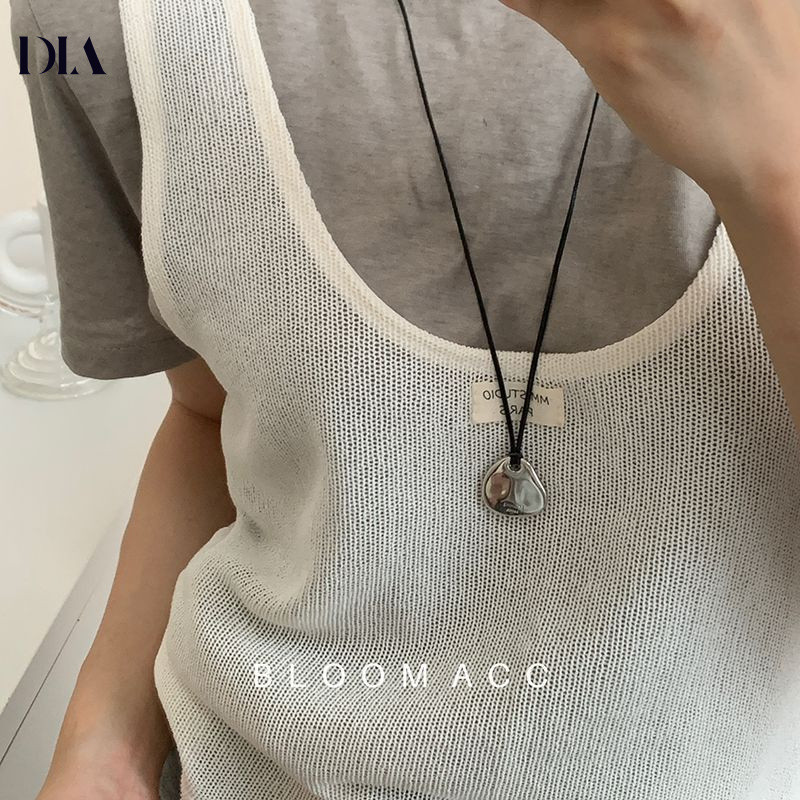 จี้เชือกสีดำ สไตล์ใหม่ มินิมอล สำหรับเสื้อกันหนาว และสวมใส่ง่ายทุกวัน