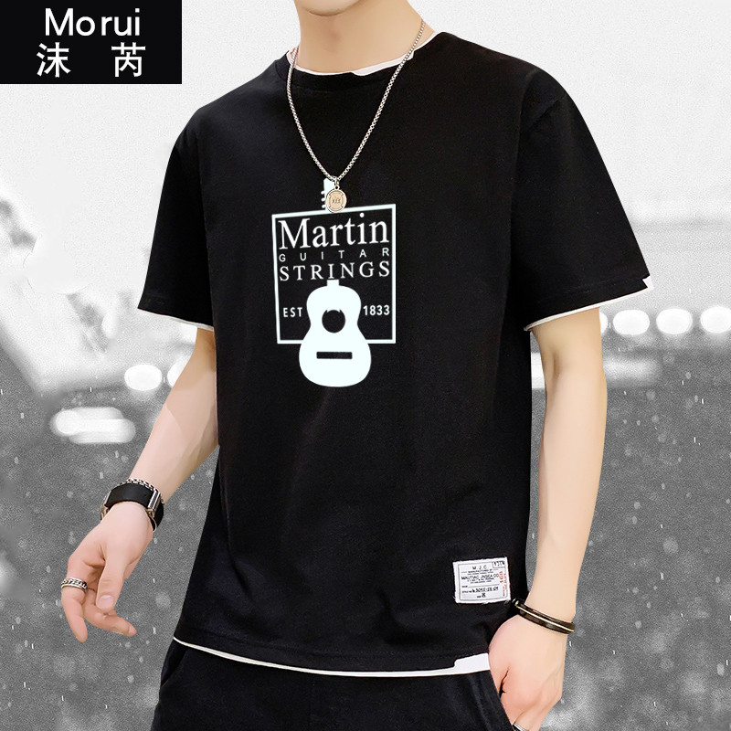 กีตาร์ American Martin D-28 พร้อมอุปกรณ์เสริม