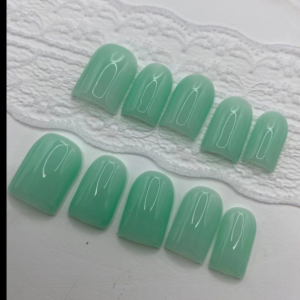 【HANDMADE+Free Glue】Real Photos Press on Nails Mint Green Short Square Glossy Phototherapy Fake Nail