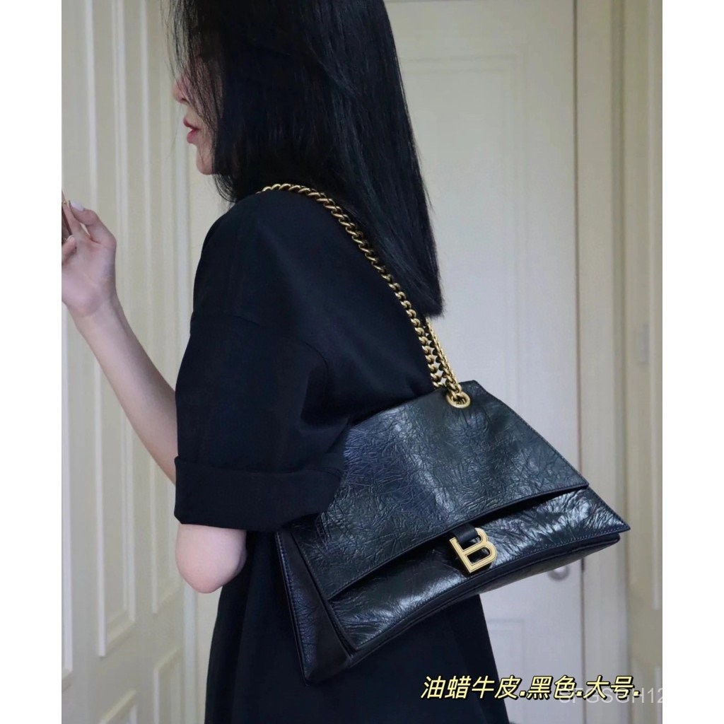 [** สั่งซื้อต้นฉบับ] BALEN Family 22 Winter New Product CRUSH Ladies Quilted Chain Bag Oil Wax Leath