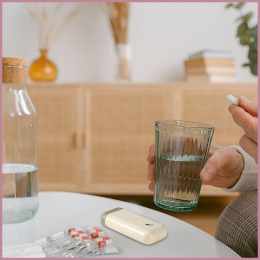 Travel Pill Case Travel Pill Case 3 กริดอเนกประสงค์ Pill Organizer กลางแจ้ง Pill Case สําหรับชีวิตปร