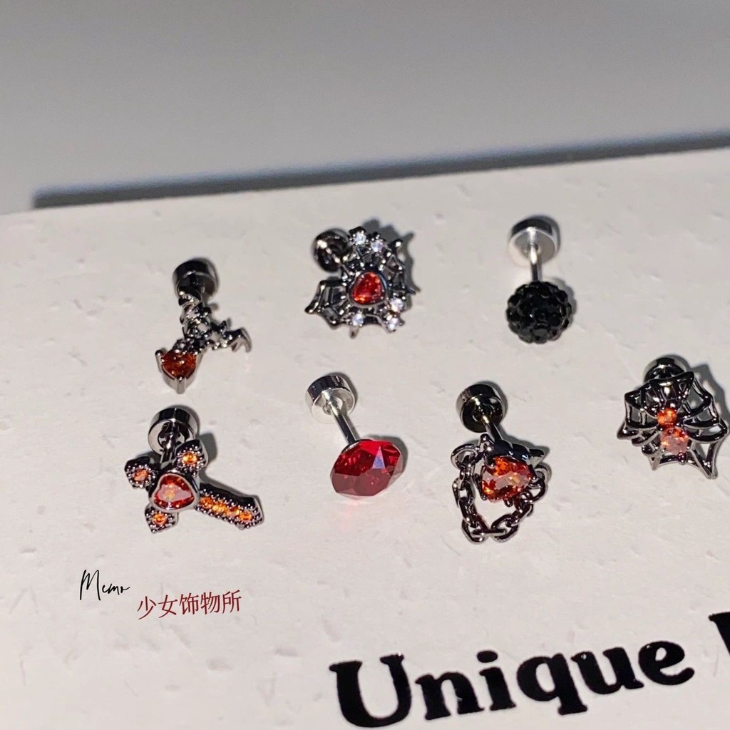 Crimson Night Sweet Cool Dark Spider Web Red Diamond Ten qiangtang968925. ของฉัน20251009