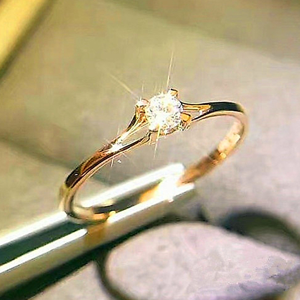 Minimalist แหวนแต่งงานสตรี 4 มม.Cubic Zirconia Simple Elegant หญิงอุปกรณ์เสริมนิ้วมือหมั้นเครื่องประดับ