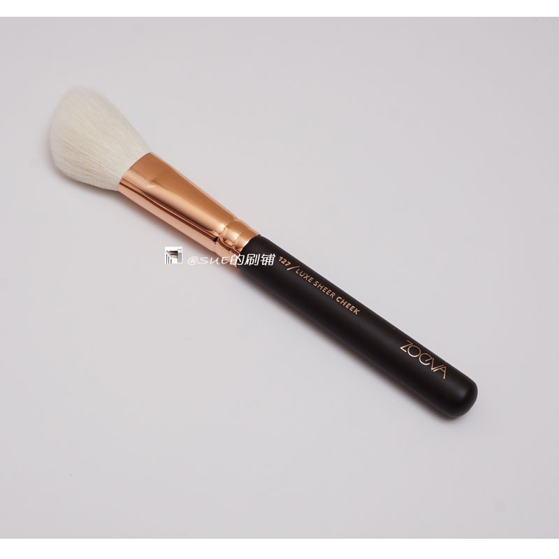 Zoeva Angled Blush Brush Contouring Brush 127 แปรงแต่งหน้าขนสัตว์นุ่มคําแนะนําเดี่ยว