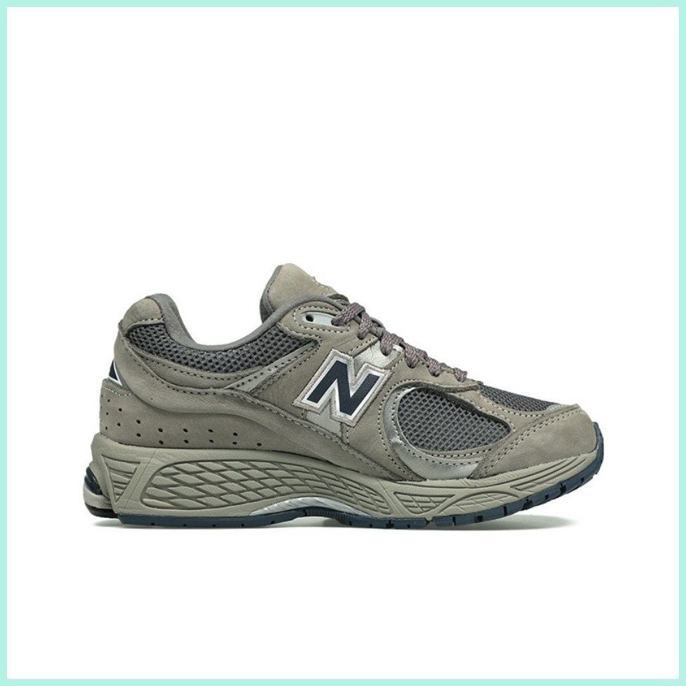 NB 2002R รองเท้าวิ่งผู้ใหญ่ Low Top สีเทา ML2002RA