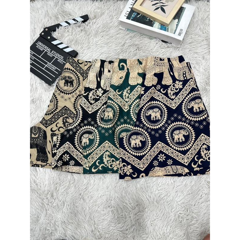 2 Sisters  '' กางเกง (ลายช้าง )