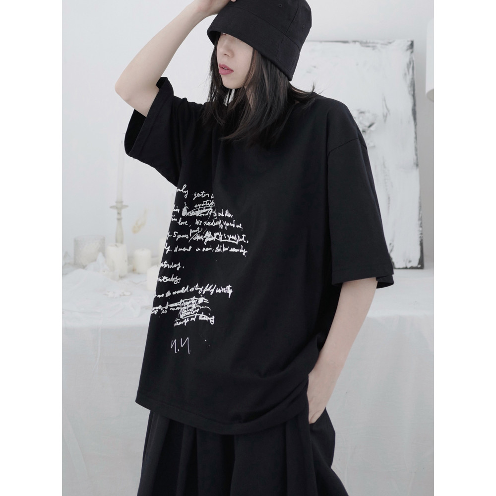 YOJI YAMAMOTO เสื้อยืดแขนสั้น สีดำ แบบกราฟฟิตี้แพนค์ พายโอนิช สำหรับผู้หญิงในฤดูร้อน