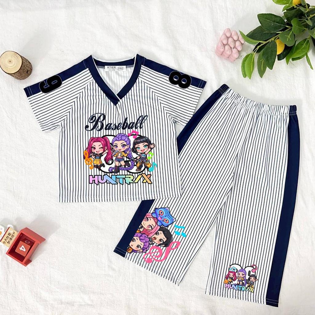ชุดเซ็ทเด็กกีฬาคอวี เนื้อผ้าใส่สบาย ระบายอากาศดี ชุดลำลอง ใส่สบาย แฟชั่นเด็กน่ารัก
