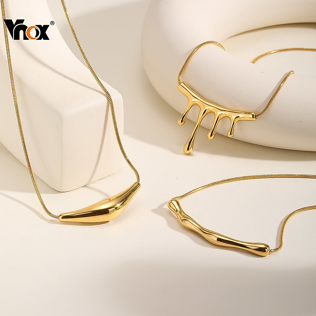 Vnox 18K Gold สร้อยคอจี้เรขาคณิตไม่สม่ําเสมอสําหรับผู้หญิง,สร้อยคอสแตนเลส Non Tarnish เครื่องประดับของขวัญ
