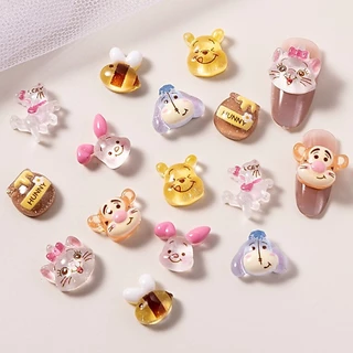 30 ชิ้นเรซิ่นมินิการ์ตูน Sanrio ตุ๊กตาหมี, ลูกแมว, ผึ้ง, bee bottle Charms Rhinestones DIY Craft สําหรับเล็บ 3D เครื่องประดับ