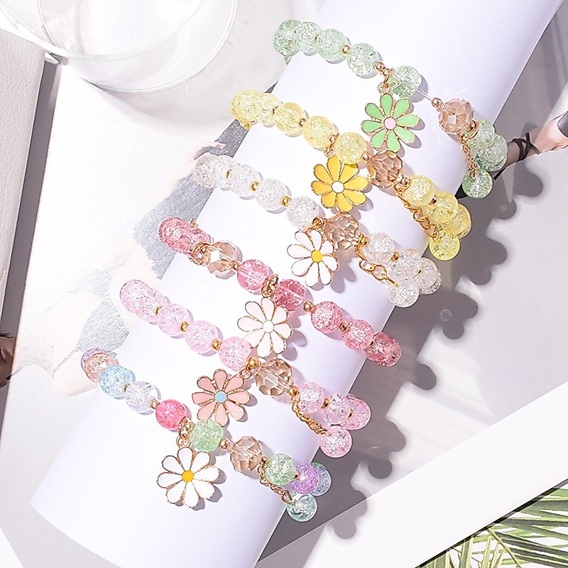 ของสวย ส่งไวจ้าสร้อยข้อมือคริสตัล ลูกปัด แต่งจี้ดอกไม้