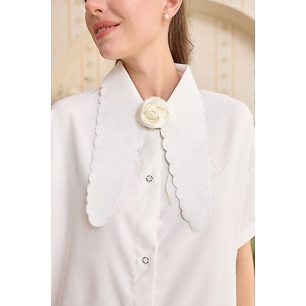 RING SHIRT - เสื้อเชิ้ต ปกยาว หยัก scallop สีพื้น พร้อมดอกกุหลาบคอ
