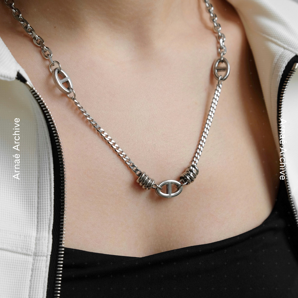 Arnaé Archive Horseshoe Chain Necklace สร้อยคอโซ่สแตนเลส Unisex