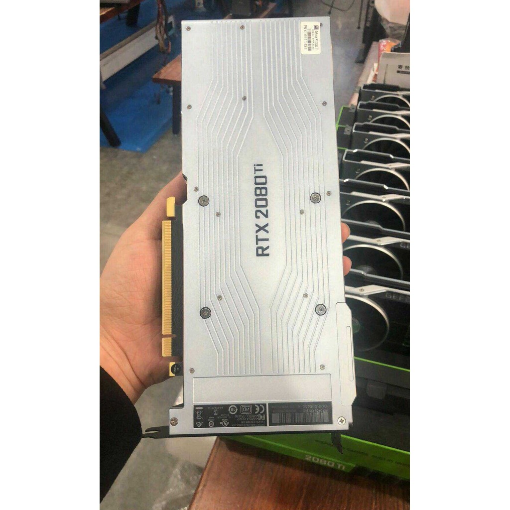 รุ่นสาธารณะ rtx2080ti 11g เตาแก๊ส Titanpi Faith Lamp 9.5 ใหม่