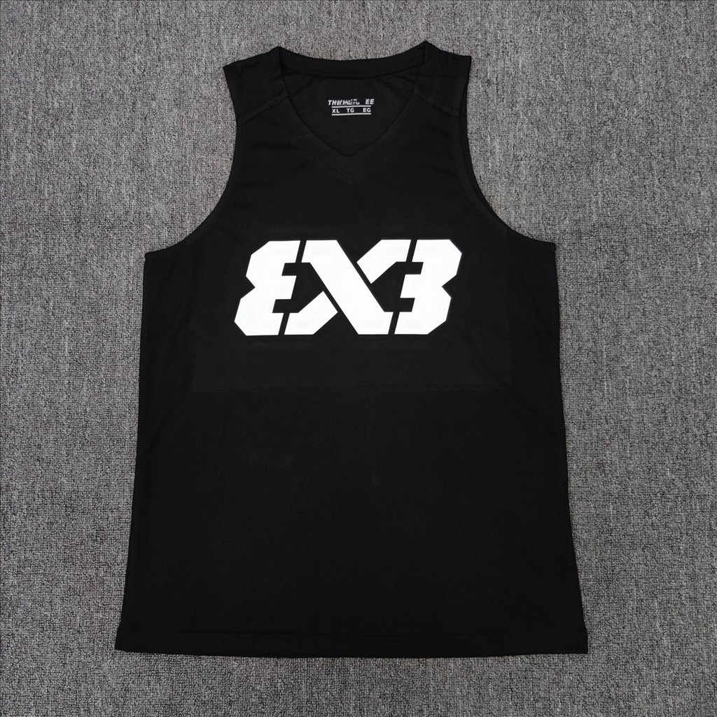 เสื้อวอร์มสปอนเซอร์สำหรับเกมบาสเกตบอล 3x3 ออกแบบพิเศษจากInternational Basketball Masters