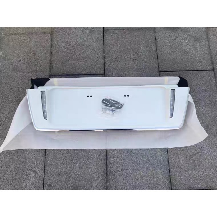 08-19 Lexus LX570 ป้ายทะเบียนด้านหลังดัดแปลง LX570 LX450d พร้อมไฟ LED กระจกถอยหลัง