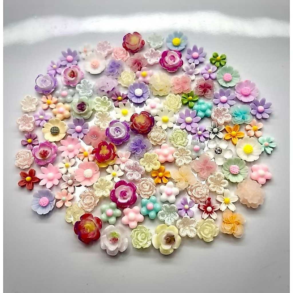 ดอกไม้เรซิ่น สำหรับ diy ดอกไม้สวยคละแบบ  มีหลายขนาด