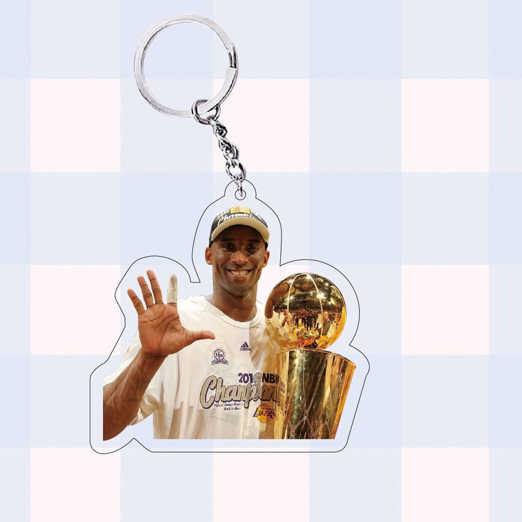 NBA Kobe star พวงกุญแจ Lakers Kobe star พวงกุญแจนักเรียนกระเป๋านักเรียนจี้ของขวัญสร้างสรรค์ NBA Kobe