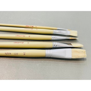 สง่ามะยุระ พู่กันปากแบนขนขาว เบอร์ 1 - 24 ยกแพ็ค