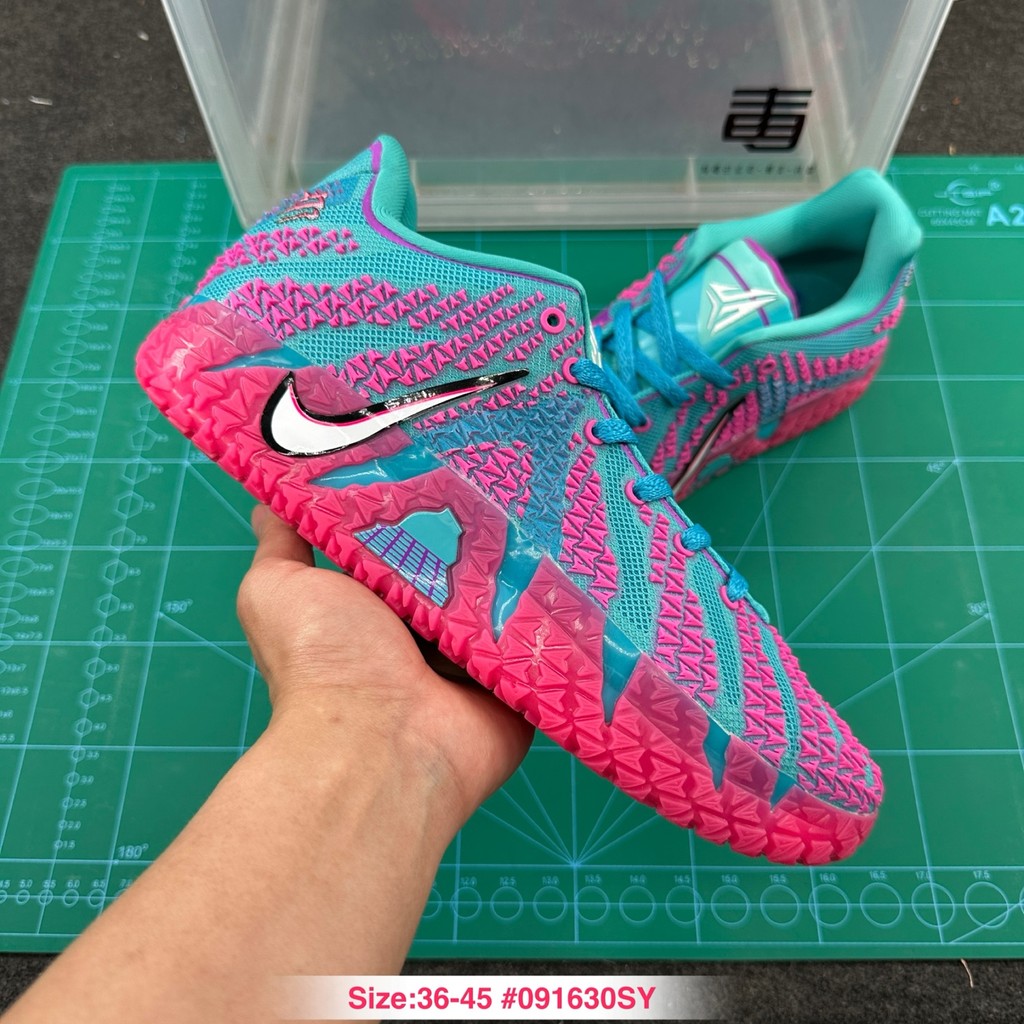 รองเท้าบาสเก็ตบอล supplierZoom JA 3 EP รุ่นที่สาม ออกแบบมาเพื่อความสะดวกสบายในการเล่นและการพักผ่อน